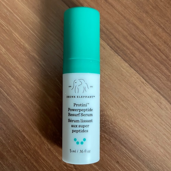 Drunk Elephant Protini Resurfacing Serum - Picture 2 of 6